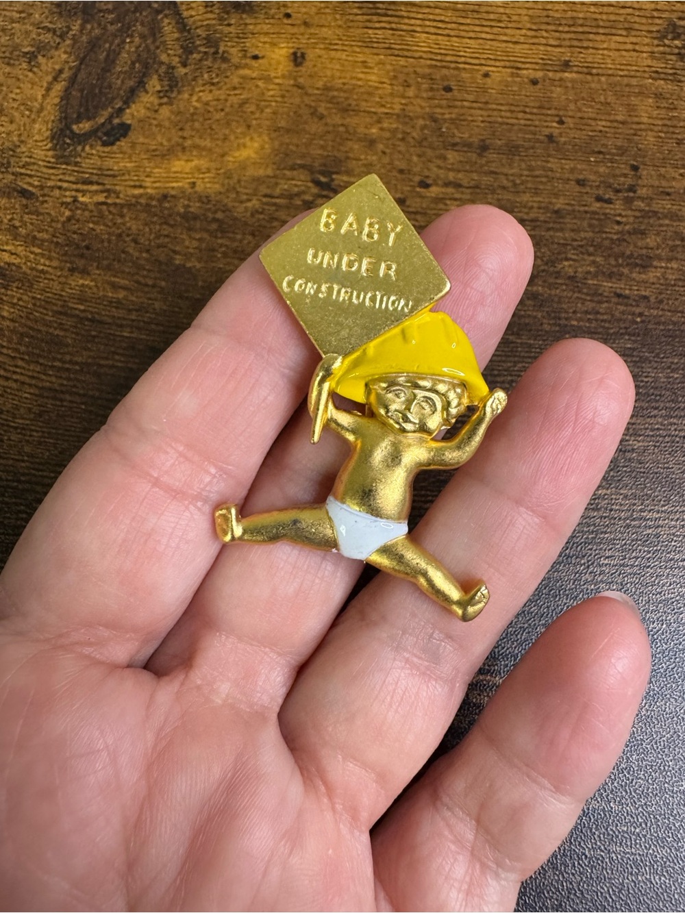 DANECRAFT Baby Under Construction Gold-tone Brooch with Yellow Hat